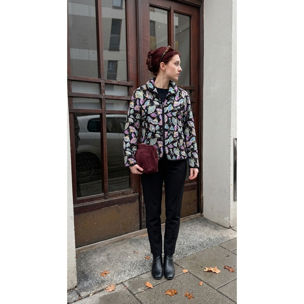R.Q.T. Vintage 90's Quilted Oriental Fan Pattern Black Jacket Full Zip M
